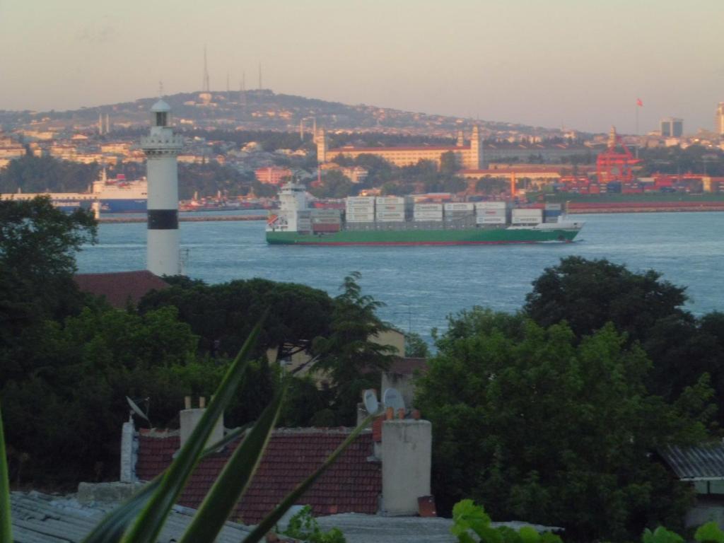 Chora Guesthouse Istanbul Exterior photo